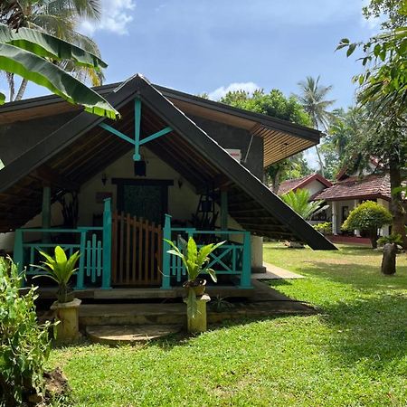 Lobo'S Villa Kurunegala Bagian luar foto