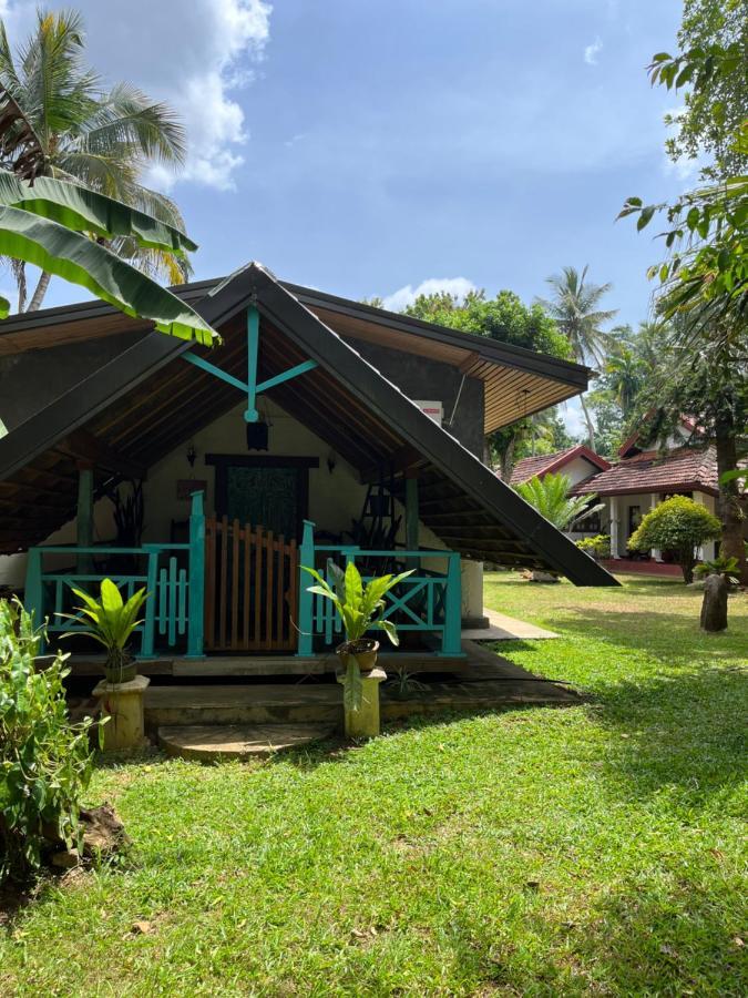 Lobo'S Villa Kurunegala Bagian luar foto